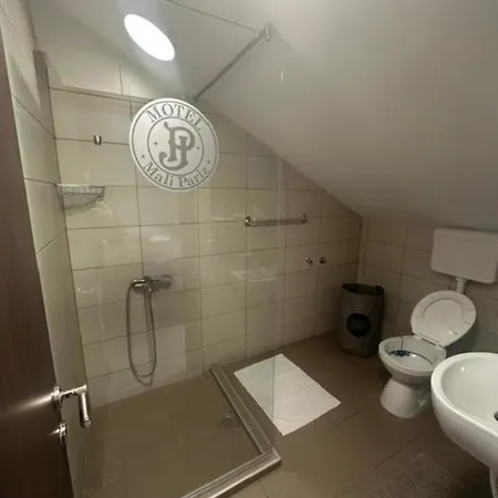 아파트호텔 Jp Mali Pariz 4*