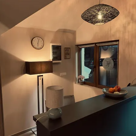 아파트호텔 Jp Mali Pariz 4*